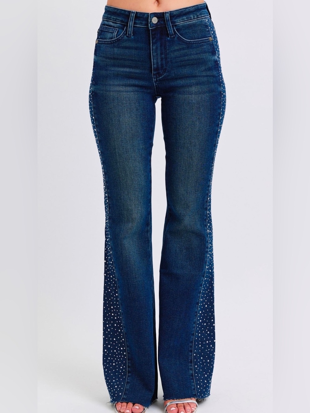 NWT Judy Blue Mid Rise Rhinestone Flare Jeans Size 1
